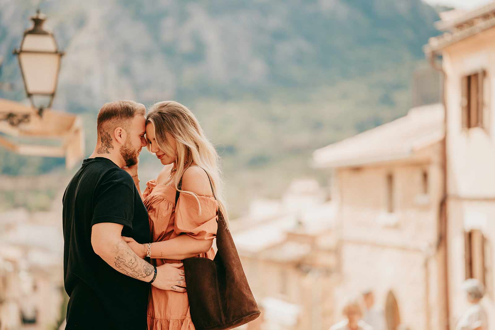 couple photoshoot mallorca